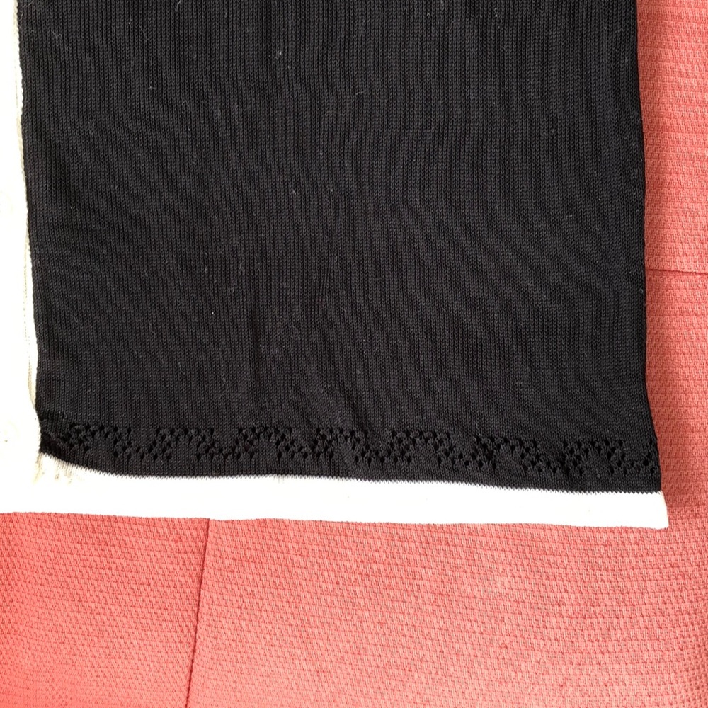 Rare Barneys New York knit collar button tee - Picture 6 of 7